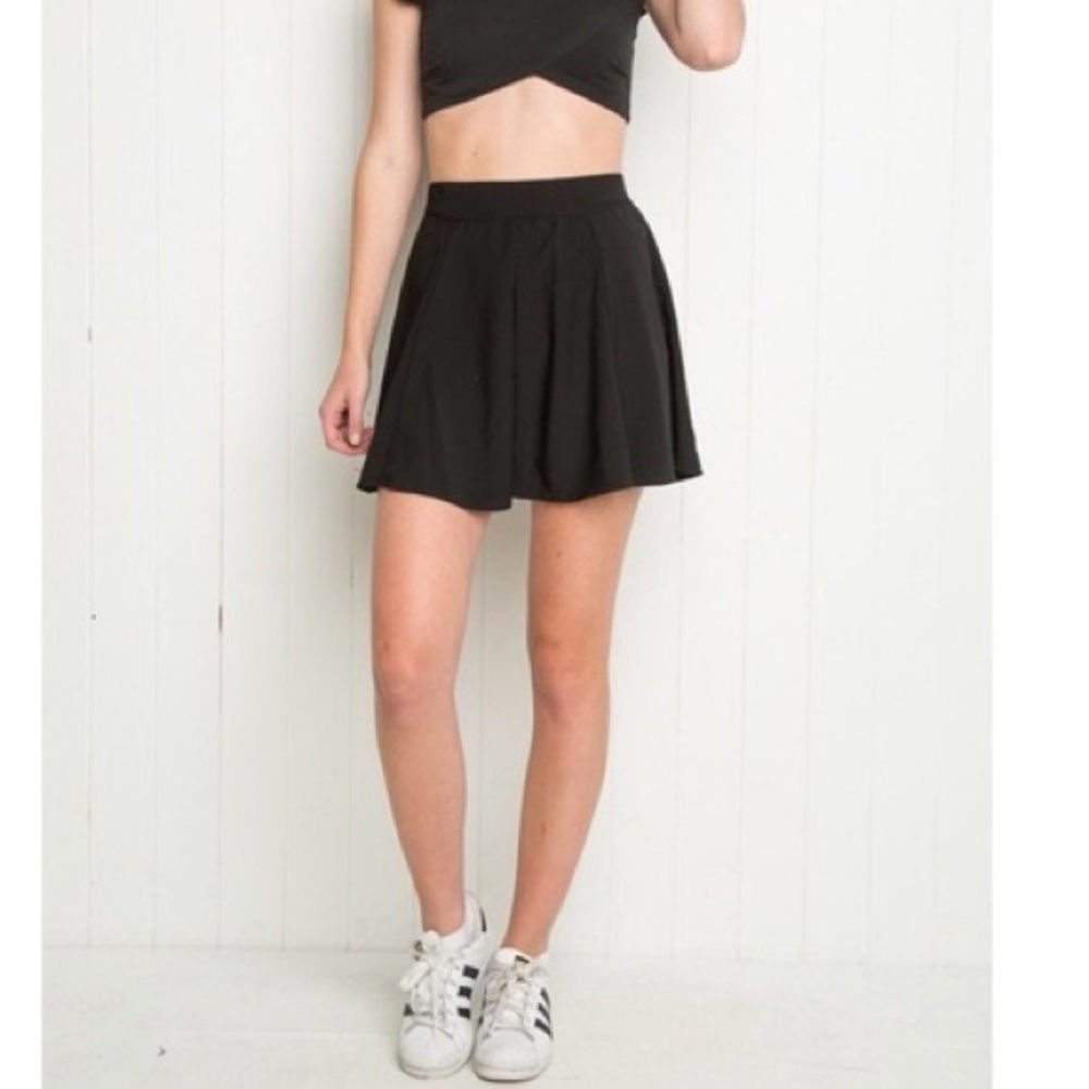 Brandy Melville Skirt